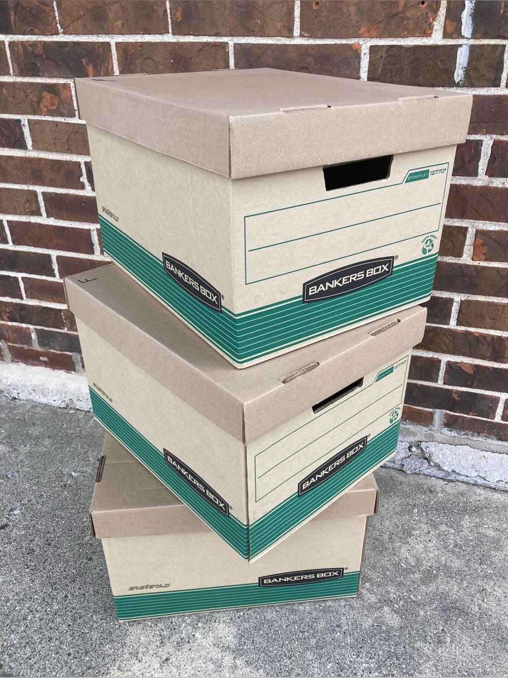 One storage box